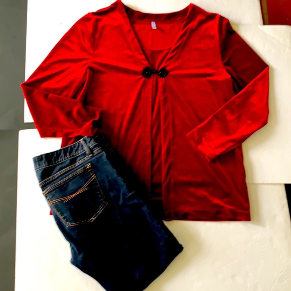 2 in 1! Tank & Blouse - Picture 2 of 6